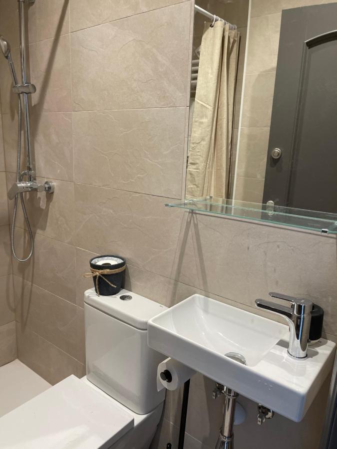 Barcelona Pr Guesthouse إل برات ذي يوبريغات المظهر الخارجي الصورة